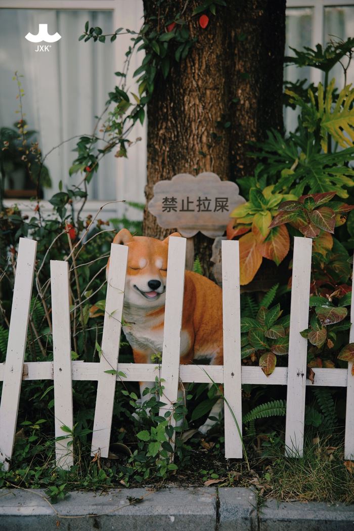 Half Squatting Shiba Inu 1/1