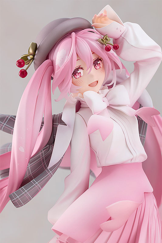 Character Vocal Series 01 Hatsune Miku Sakura Miku: Hanami Outfit Ver. 1/6