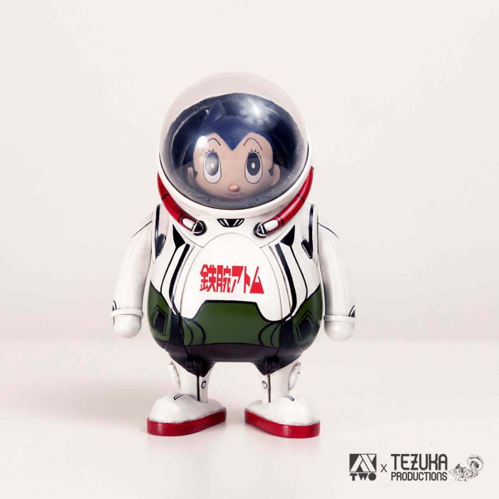 The Little Astronaut x Astro Boy