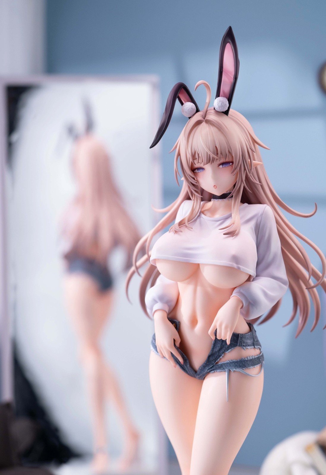 Elf Girl From Another World Rabi