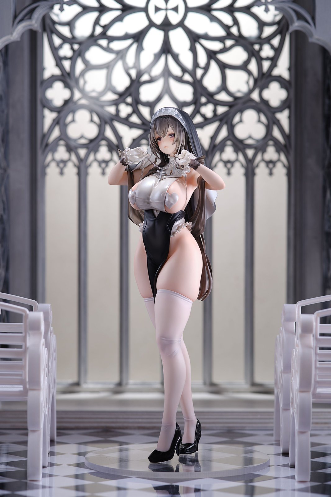 Cosplay Sister-san Illustrated by Hougu Souji 1/4