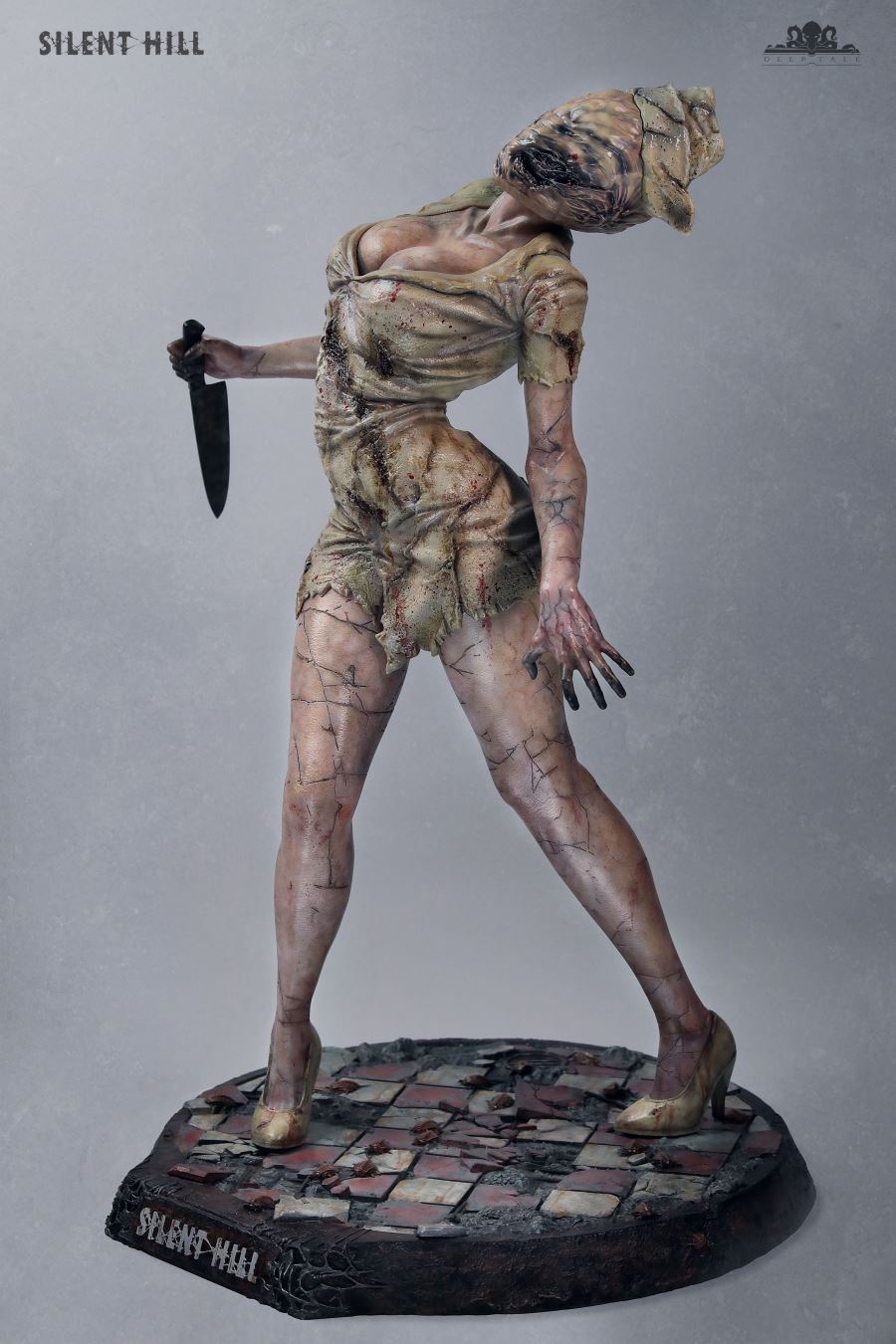 Nurse - Silent Hill 1/3