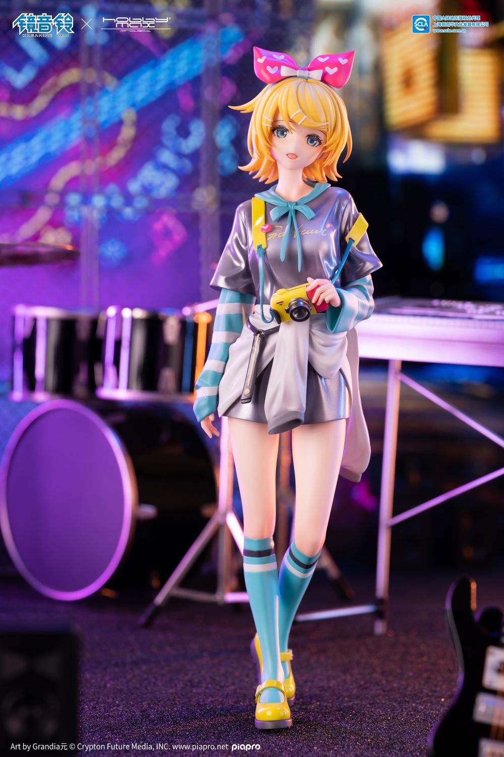 Fashion Street Ver. Rin Kagamine – VOCALOID