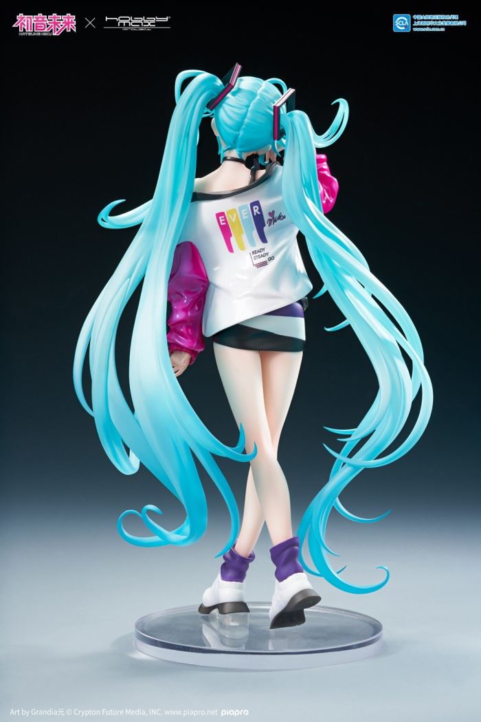 Fashion Street Ver. Miku Hatsune - VOCALOID