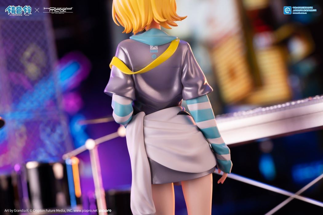 Fashion Street Ver. Rin Kagamine – VOCALOID