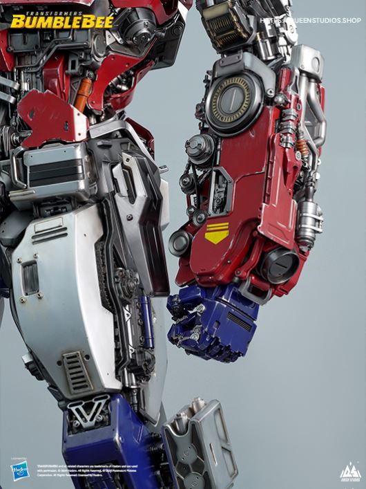 Optimus Prime Human-Size Statue