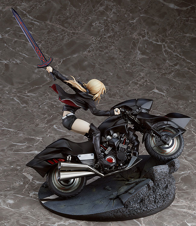 Fate/Grand Order Saber/Altria Pendragon [Alter] & Cuirassier Noir 1/8