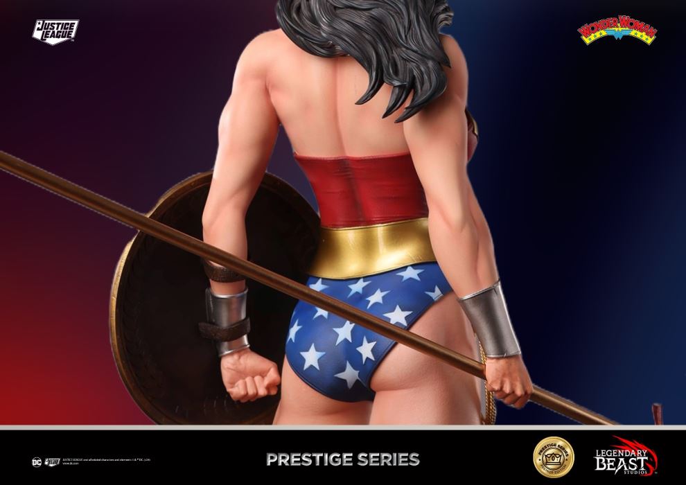 DC Comics Wonder Woman Statue 1/3
