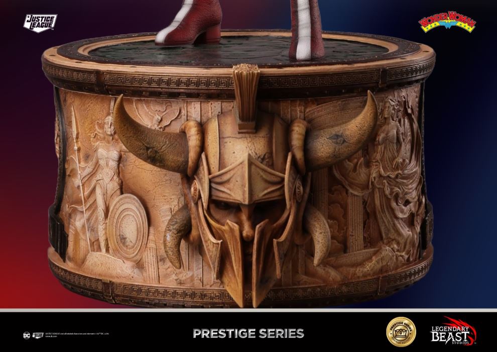 DC Comics Wonder Woman Statue 1/3