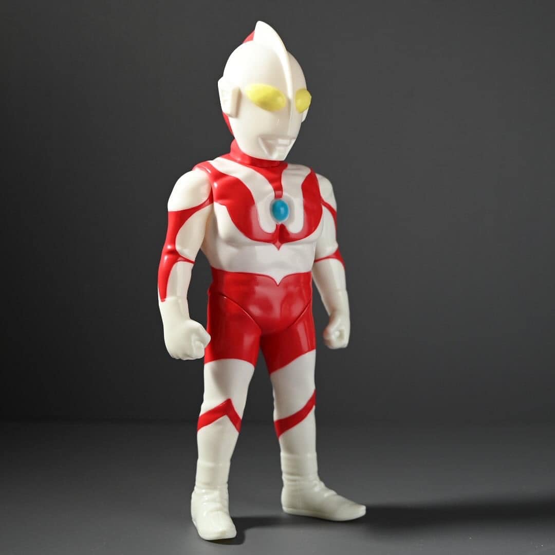 ULTRAMAN C-TYPE GID Version