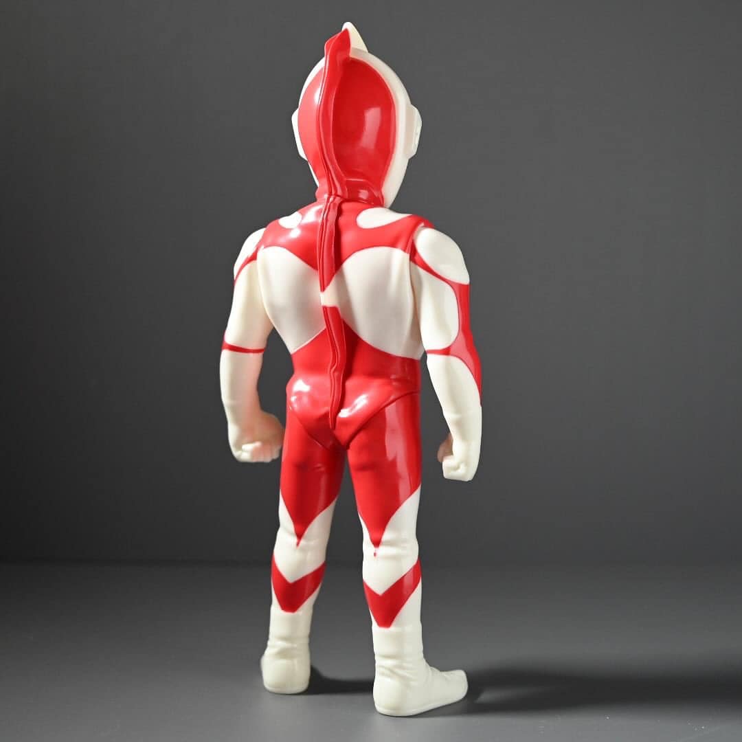ULTRAMAN C-TYPE GID Version