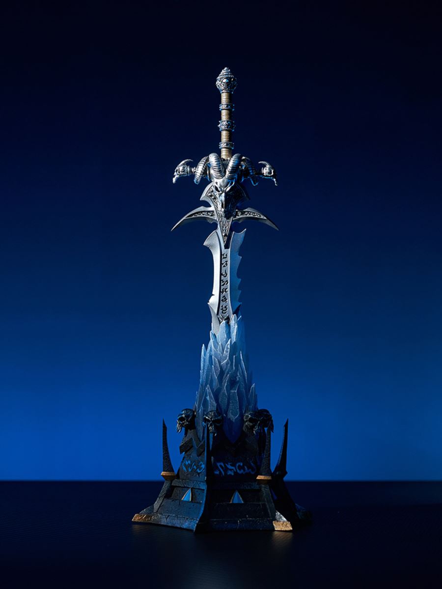 World of Warcraft 20th Anniversary Frostmourne Collector's Edition Replica