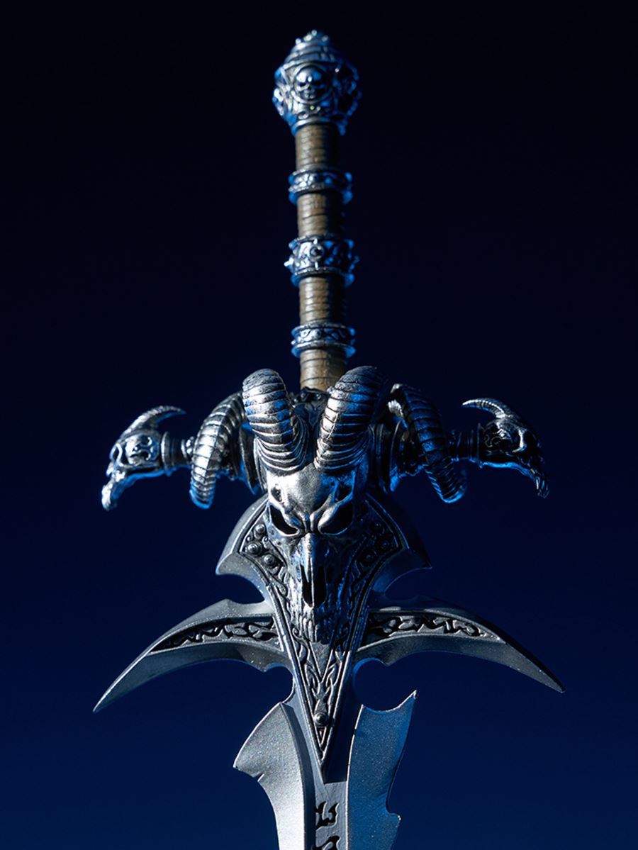 World of Warcraft 20th Anniversary Frostmourne Collector's Edition Replica