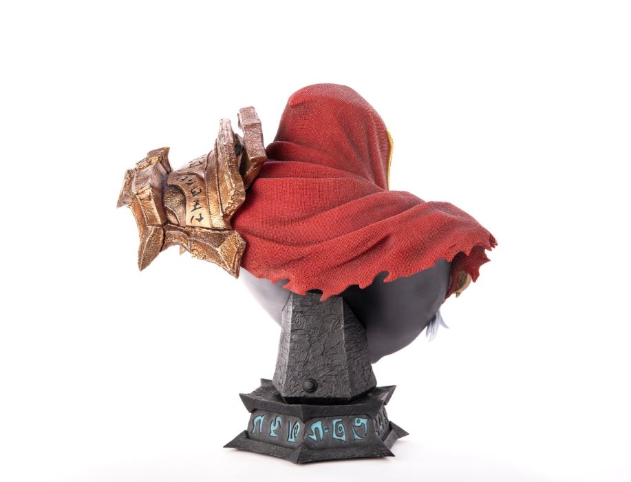 Darksiders - WAR Bust