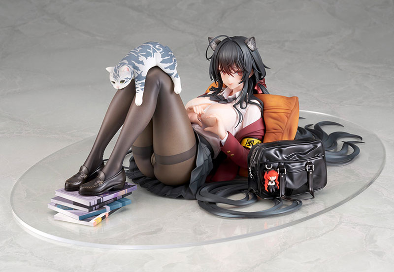 Azur Lane Taihou Sweet Time After School Ver. 1/7
