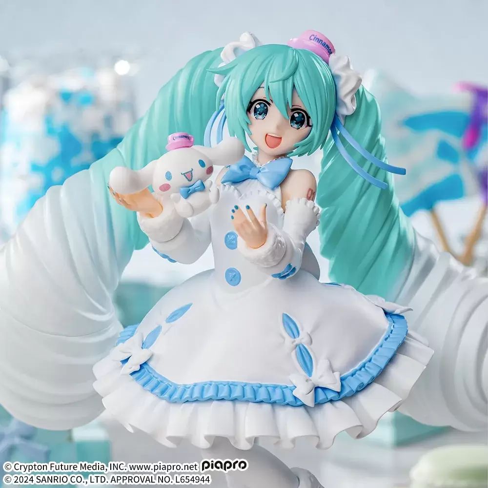 Luminasta Hatsune Miku x Cinnamoroll White Dress Ver