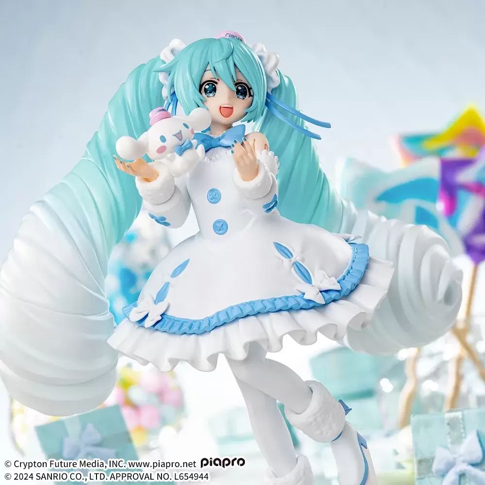 Luminasta Hatsune Miku x Cinnamoroll White Dress Ver