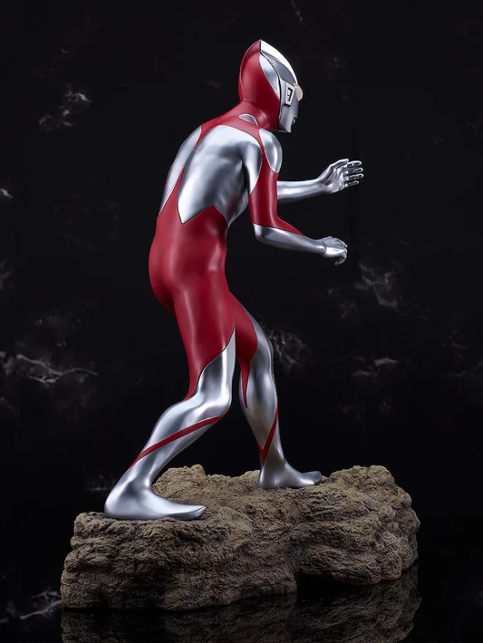 Shin Japan Heroes Universe: Godzilla, EVA01, Ultraman and Masked Rider