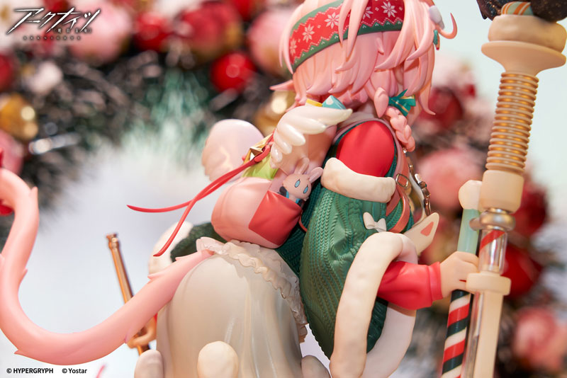 Arknights Goldenglow Maiden For The Bright Night VER. 1/7