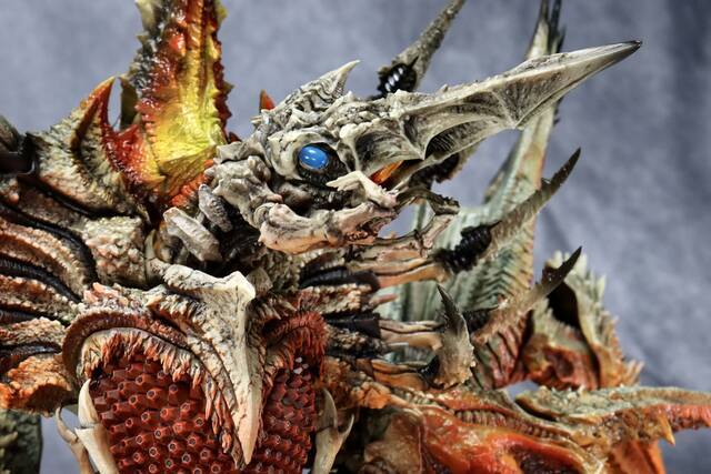 Susuki Togeno Giant Legion