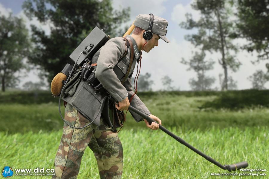 German Wehrmacht Mine Detector Private Jurgen Neumann 1/6