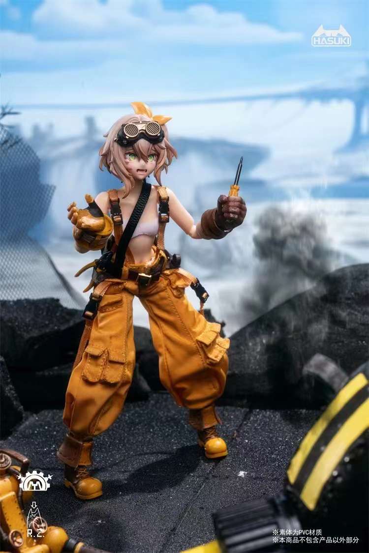 Pocket Art #7 Mechanic Fiona