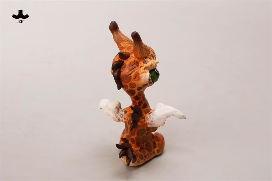 Magical Elf Giraffe (Roshia Ilumi Forest)