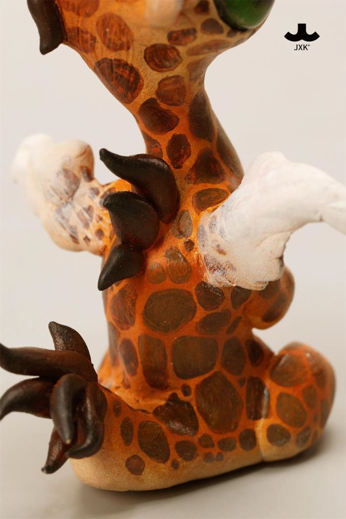 Magical Elf Giraffe (Roshia Ilumi Forest)