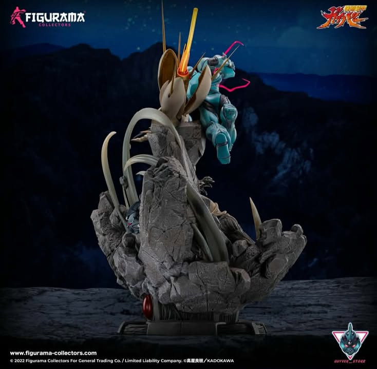 Guyver Store X Figurama Collectable 1:6 Guyver 1 vs Guyot with LED