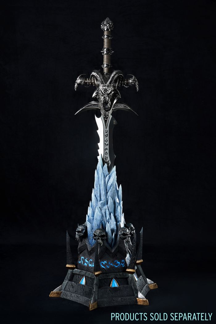 Frostmourne Sword Ice Pedestal