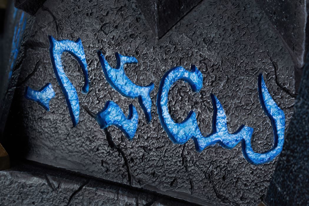 Frostmourne Sword Ice Pedestal