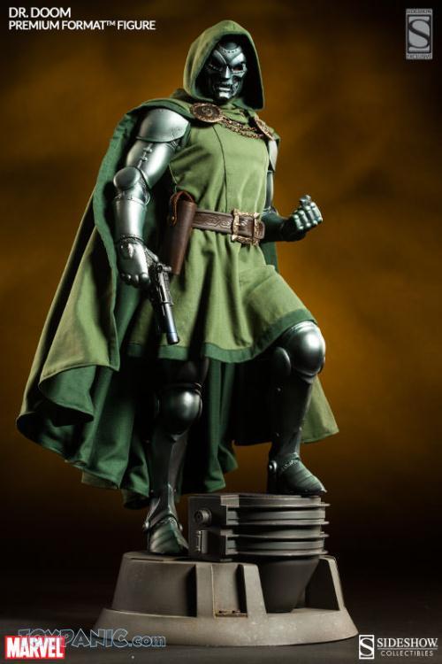 Dr. Doom Premium Format Figure