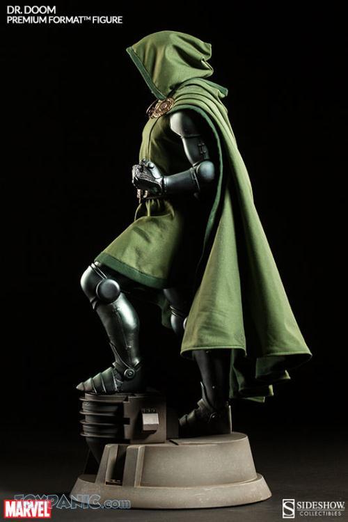 Dr. Doom Premium Format Figure