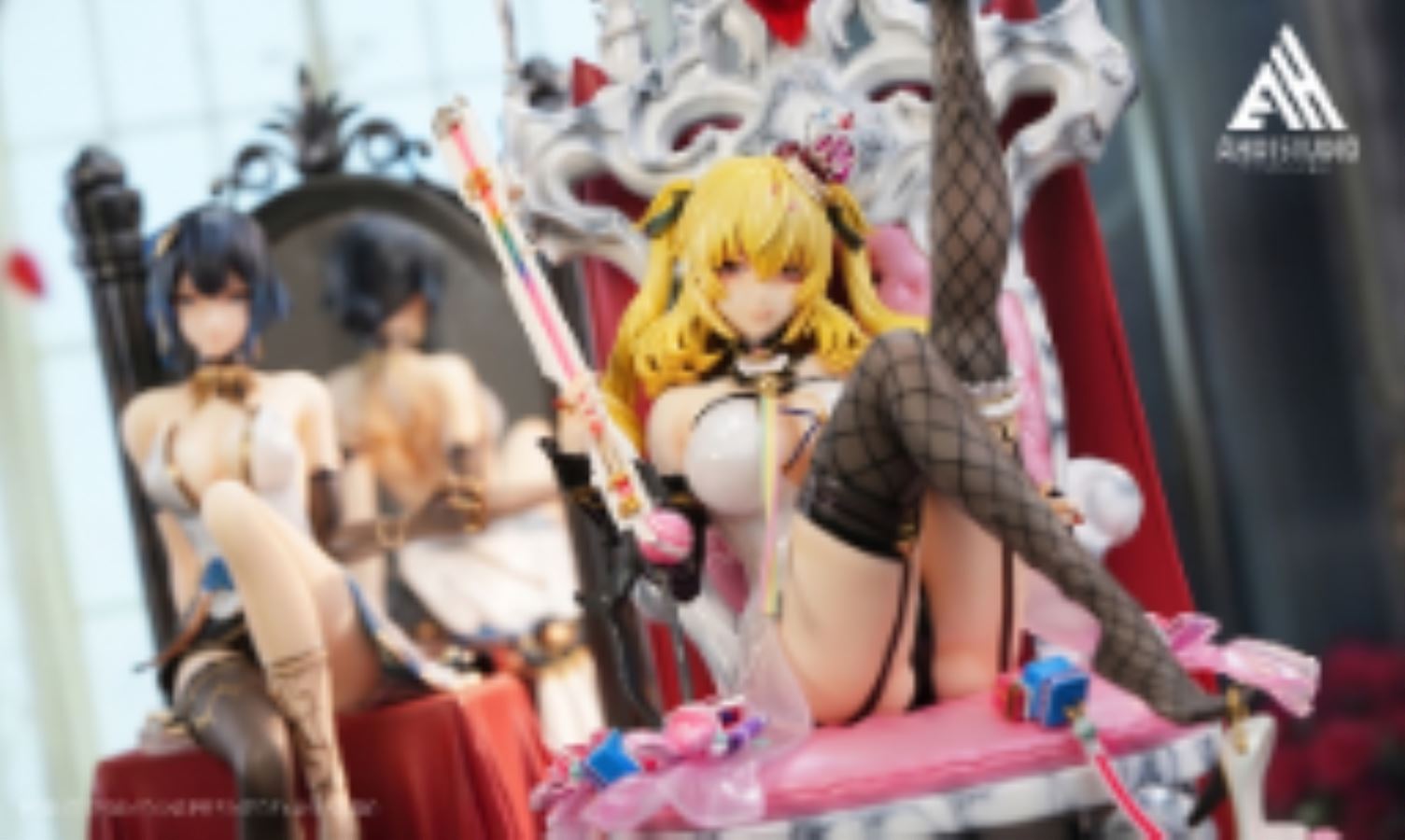 Fenny Golden - Snowbreak: Containment Zone 1/5