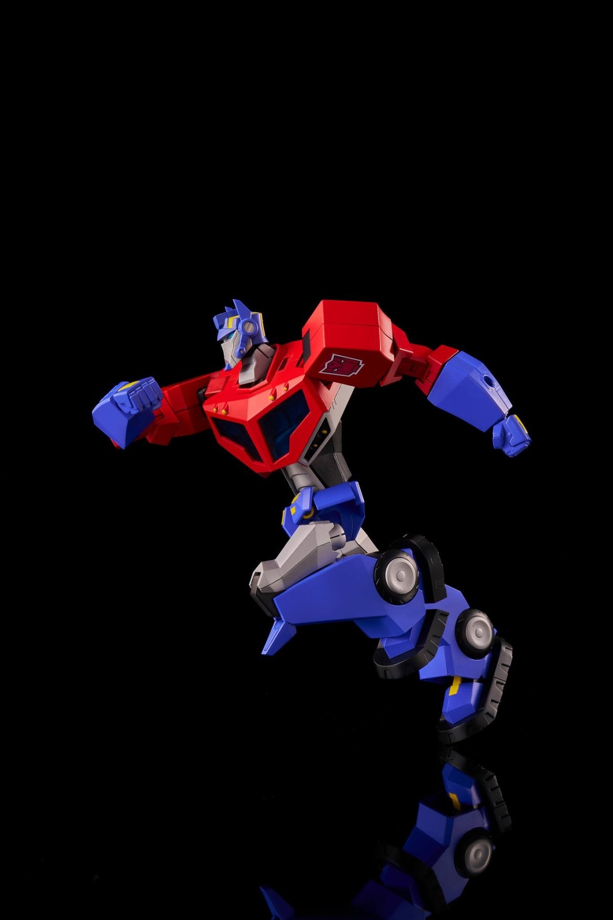 [Furai Model] Optimus Prime (Animated)