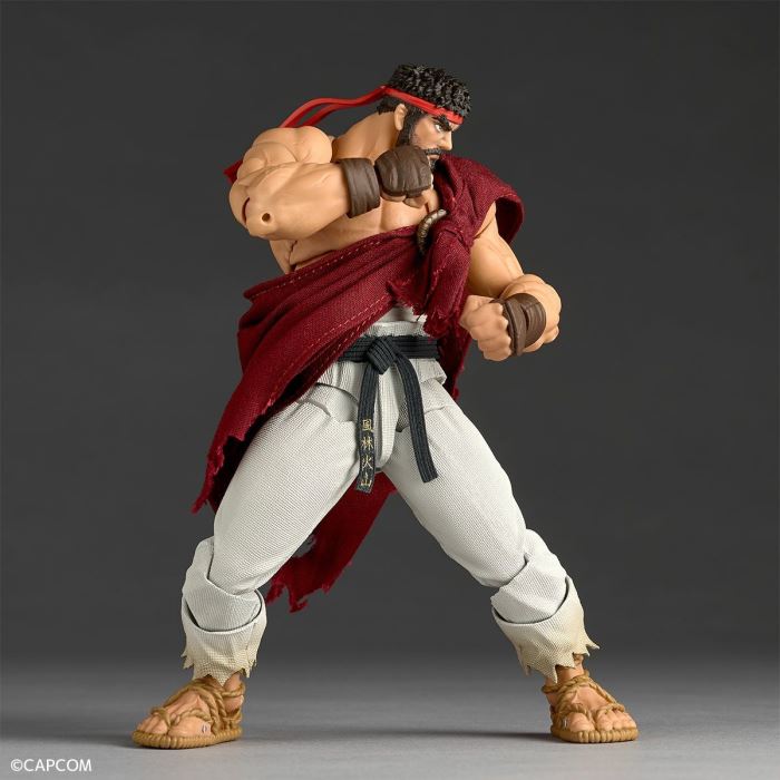Revoltech Amazing Yamaguchi Street Fighter 6 Ryu