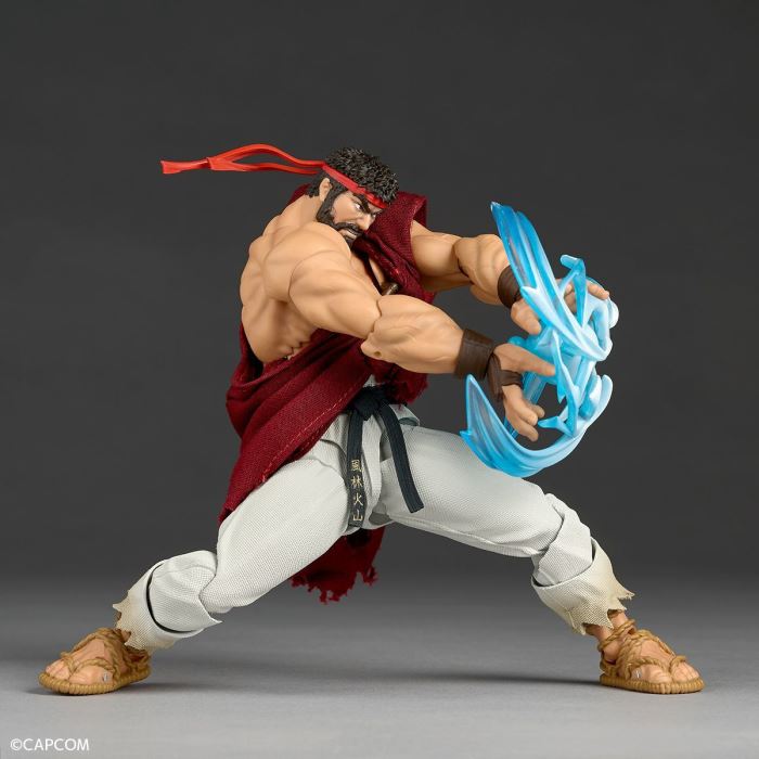 Revoltech Amazing Yamaguchi Street Fighter 6 Ryu