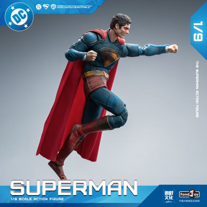 Battle-Damaged New Superman 1/9