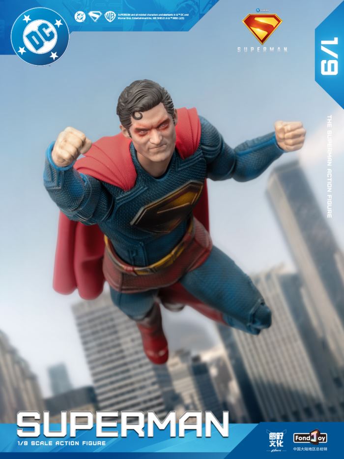 Battle-Damaged New Superman 1/9