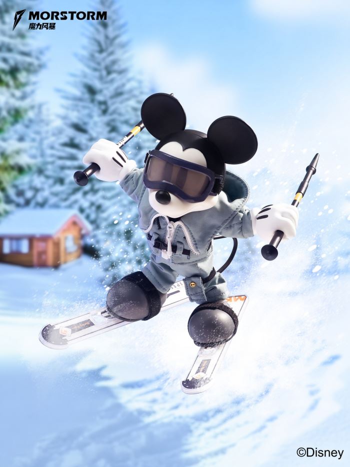 Ski Club Mickey / Minnie / Goofy / Daisy / Donald Duck