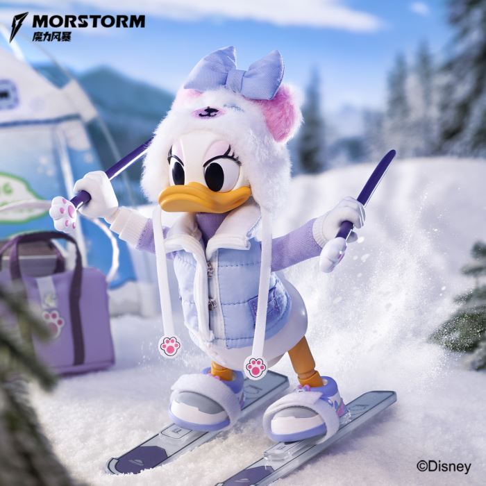 Ski Club Mickey / Minnie / Goofy / Daisy / Donald Duck