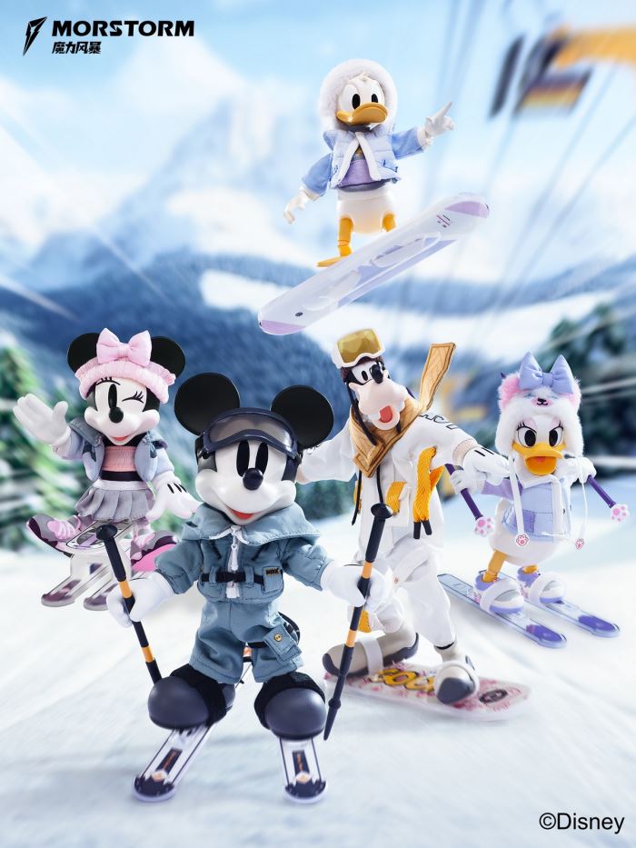 Ski Club Mickey / Minnie / Goofy / Daisy / Donald Duck