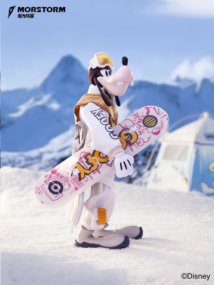 Ski Club Mickey / Minnie / Goofy / Daisy / Donald Duck