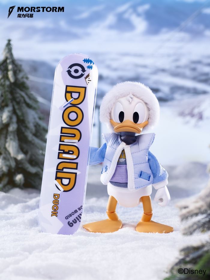 Ski Club Mickey / Minnie / Goofy / Daisy / Donald Duck