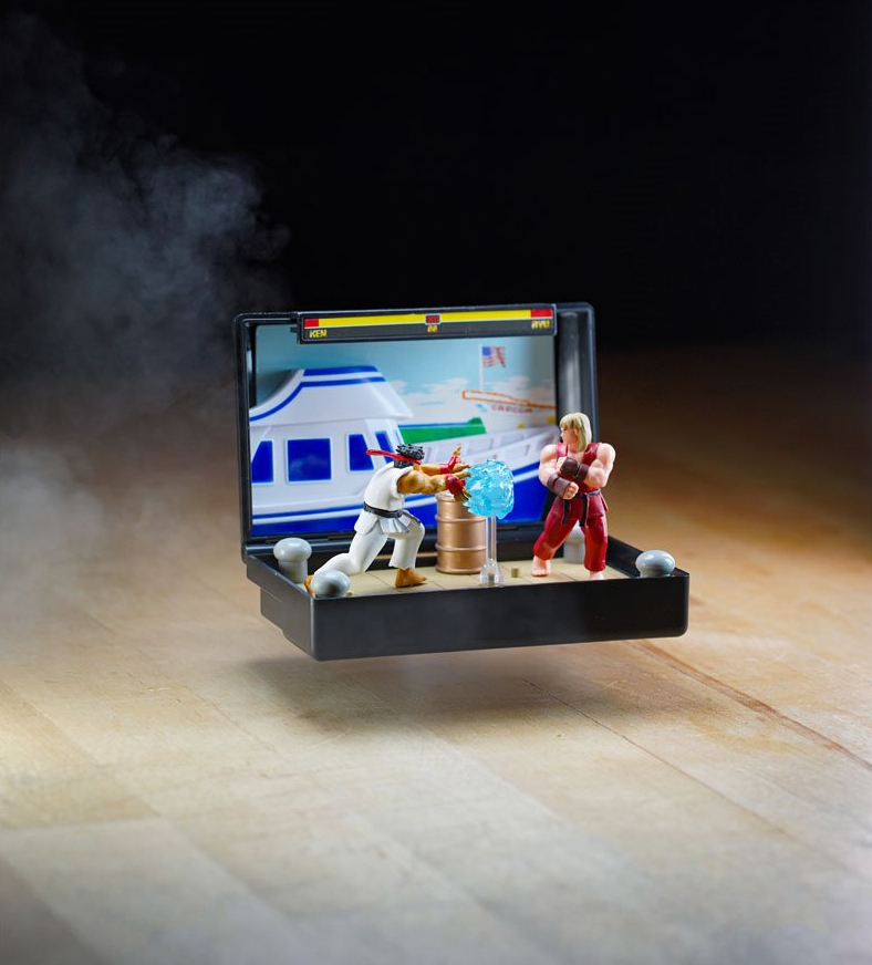 Sega Mega Drive Street Fighter II Cartridge Diorama Playset