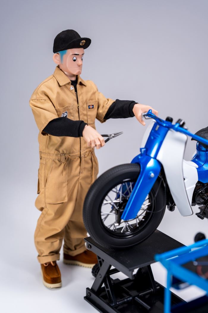 Fashionable doll set TRC mechanical