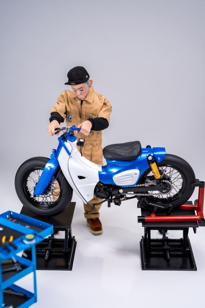 Fashionable doll set TRC mechanical