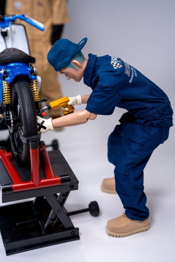 Fashionable doll set TRC mechanical