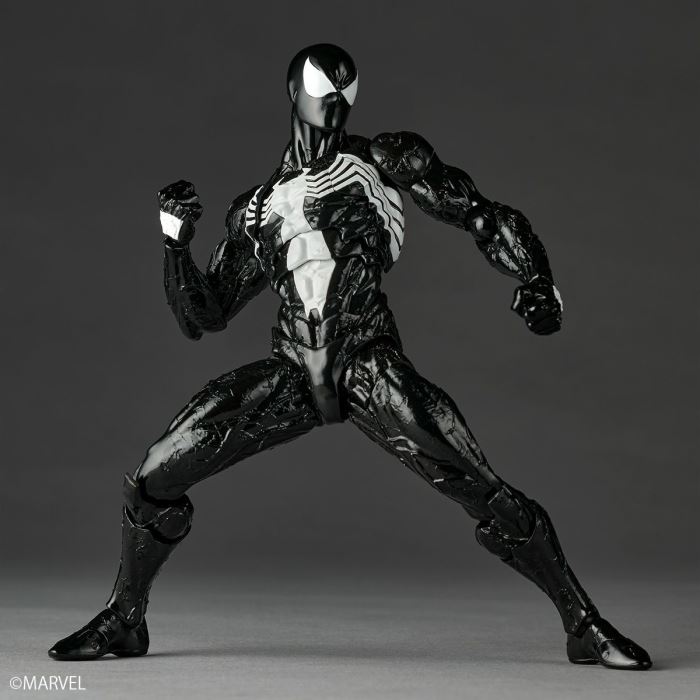 Revoltech Amazing Yamaguchi Symbiote Spider-Man