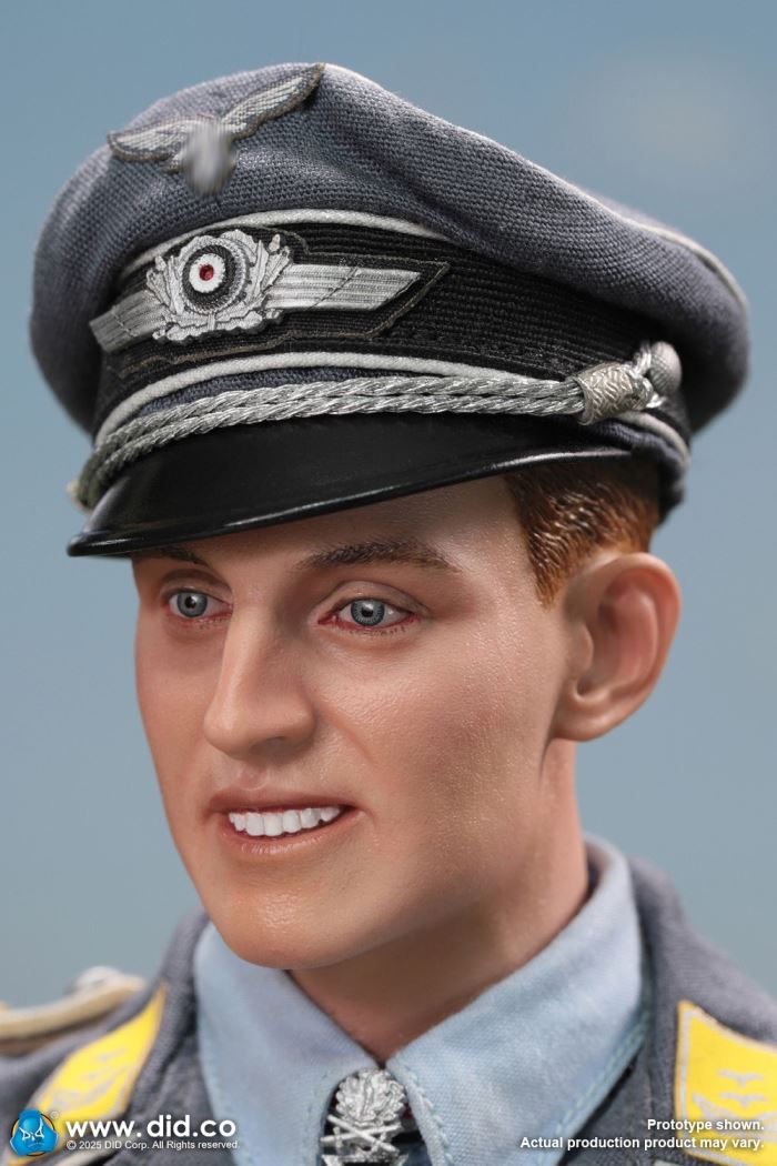 WWII German Ace Pilot Erich Hartmann 1/6